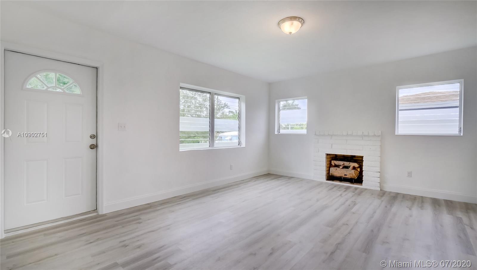 2771 Southwest 33rd Avenue Miami, FL 33133 - Photo 5 of 25
