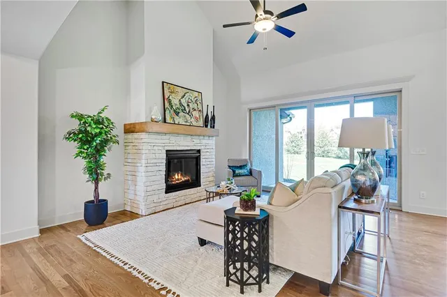 $830,000 | 14500 Meadow Lane, Leawood, KS 66224