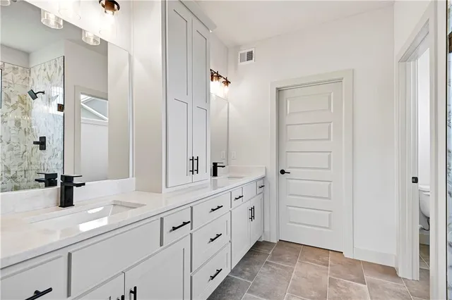 $830,000 | 14500 Meadow Lane, Leawood, KS 66224