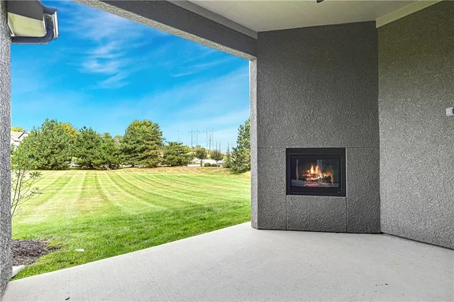 $830,000 | 14500 Meadow Lane, Leawood, KS 66224