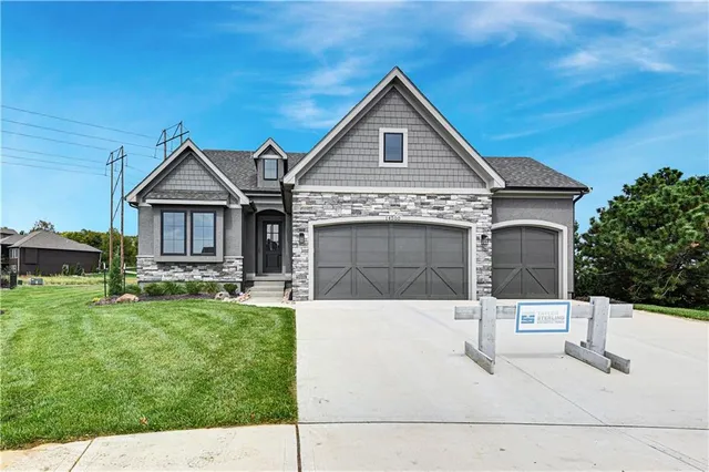 $830,000 | 14500 Meadow Lane, Leawood, KS 66224