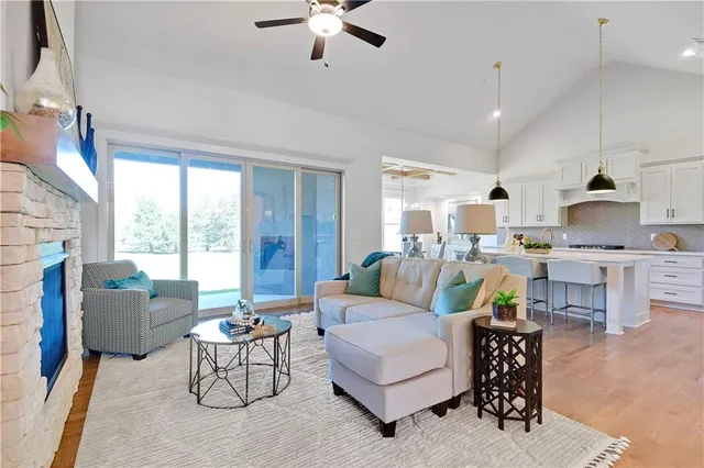 $830,000 | 14500 Meadow Lane, Leawood, KS 66224