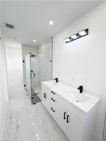 $2,000 | 4412-4414 14th Street Southwest, Lehigh Acres, FL 33973