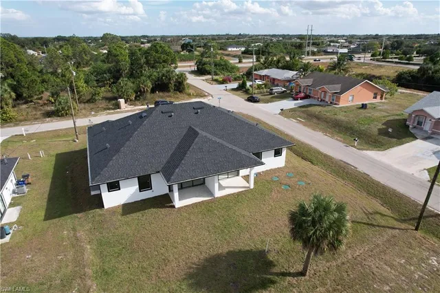 $2,000 | 4412-4414 14th Street Southwest, Lehigh Acres, FL 33973