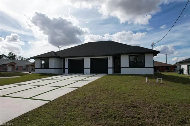 $2,000 | 4412-4414 14th Street Southwest, Lehigh Acres, FL 33973