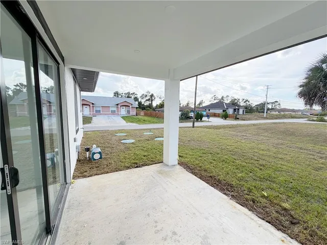 $2,000 | 4412-4414 14th Street Southwest, Lehigh Acres, FL 33973