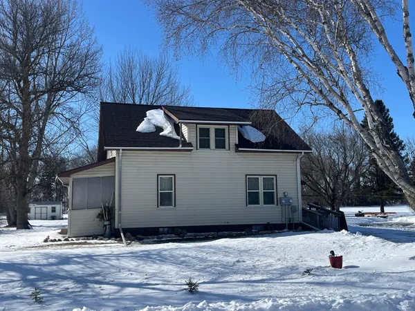 $205,000 | 310 3rd Street Northwest, McIntosh, MN 56556