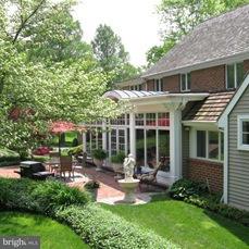 1103 Little Brook Road Lancaster, PA 17603 - Photo 3 of 64 Gallery Image 3