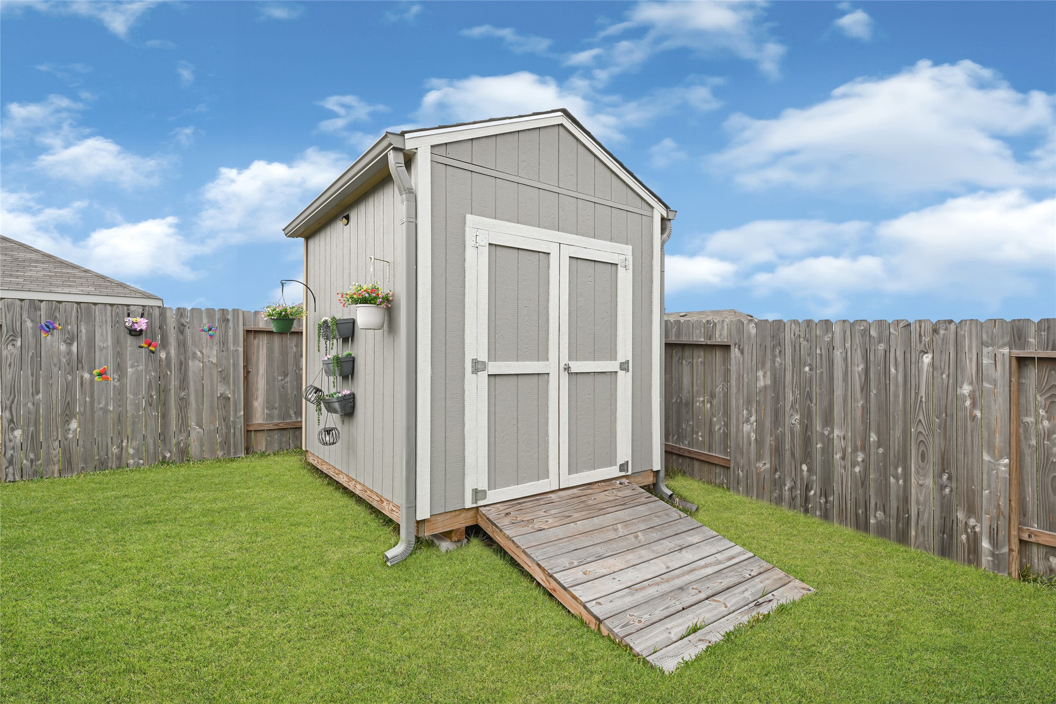 14968 Bergamot Colony Street Splendora, TX 77372 - Photo 6 of 25 a backyard of a house