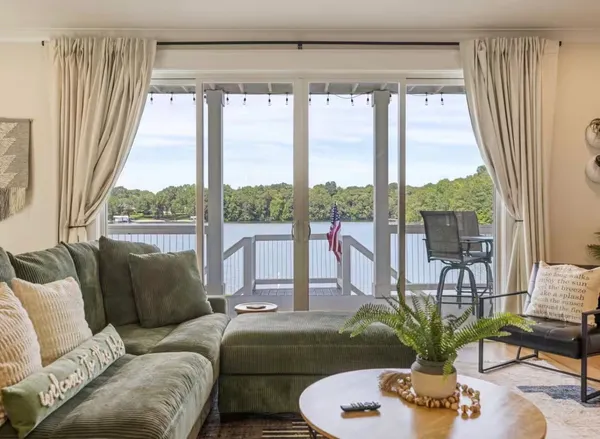 $1,249,900 | 100 Barefoot Way, Winchester, TN 37398