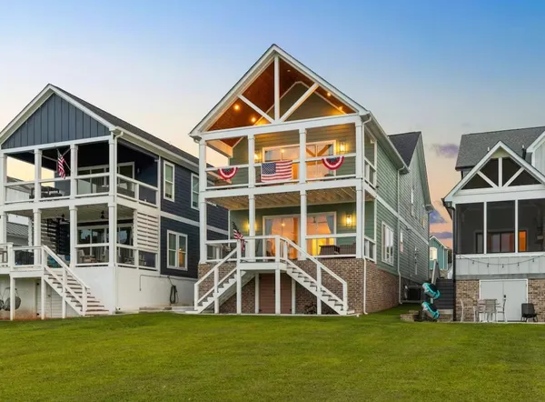 $1,249,900 | 100 Barefoot Way, Winchester, TN 37398