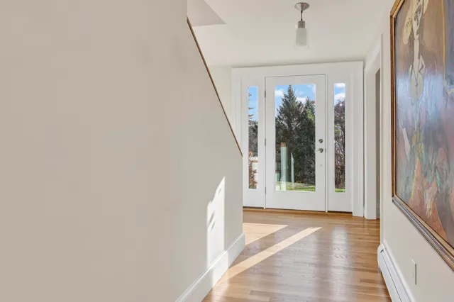 $1,850,000 | 258 Foreside Road, Cumberland, ME 04110