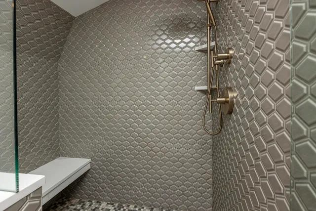 $1,850,000 | 258 Foreside Road, Cumberland, ME 04110