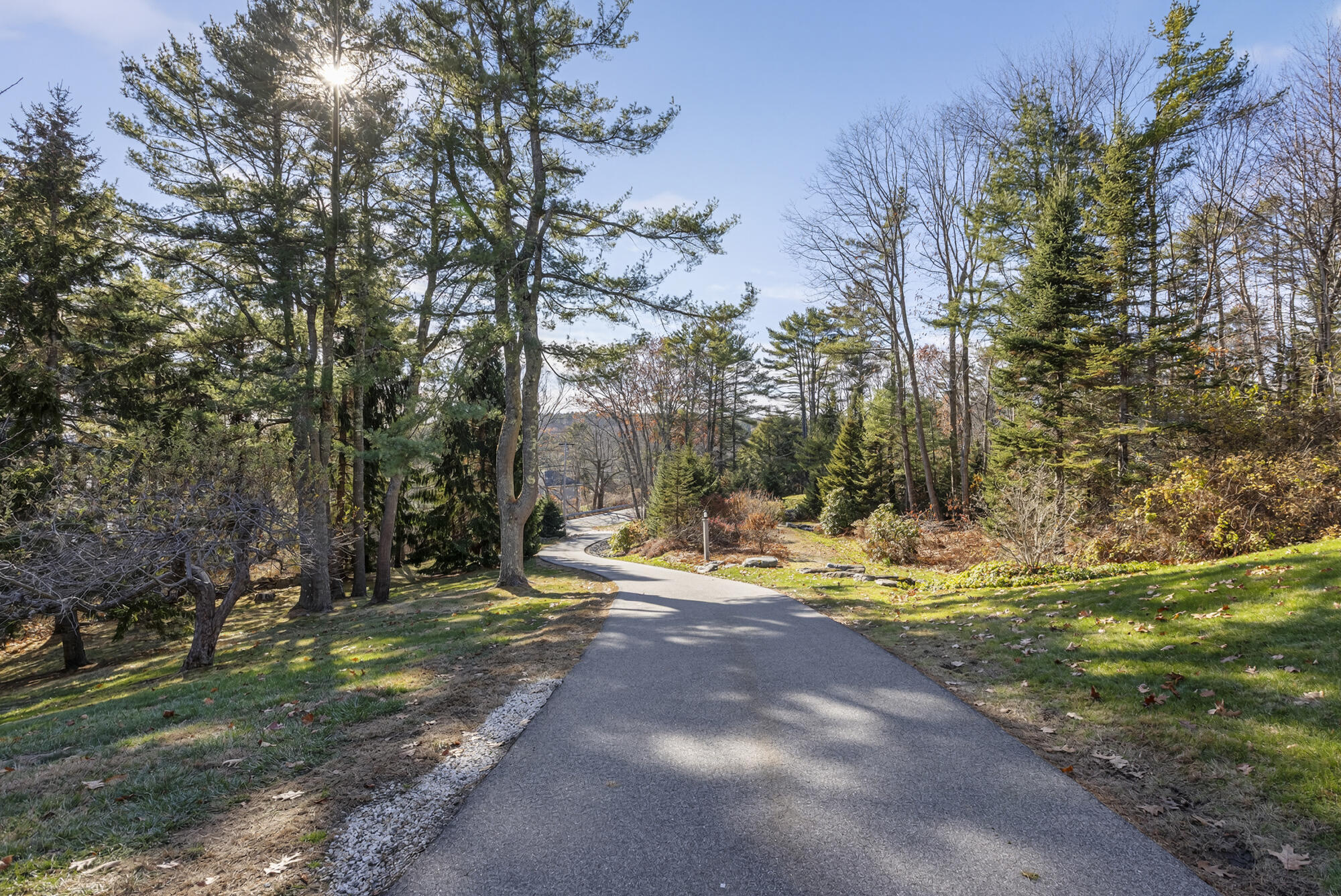258 Foreside Road Cumberland, ME 04110 - Photo 60 of 83 Driveway