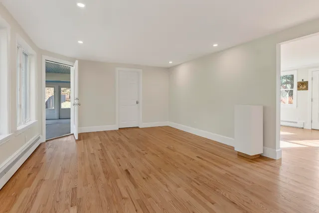 $1,850,000 | 258 Foreside Road, Cumberland, ME 04110