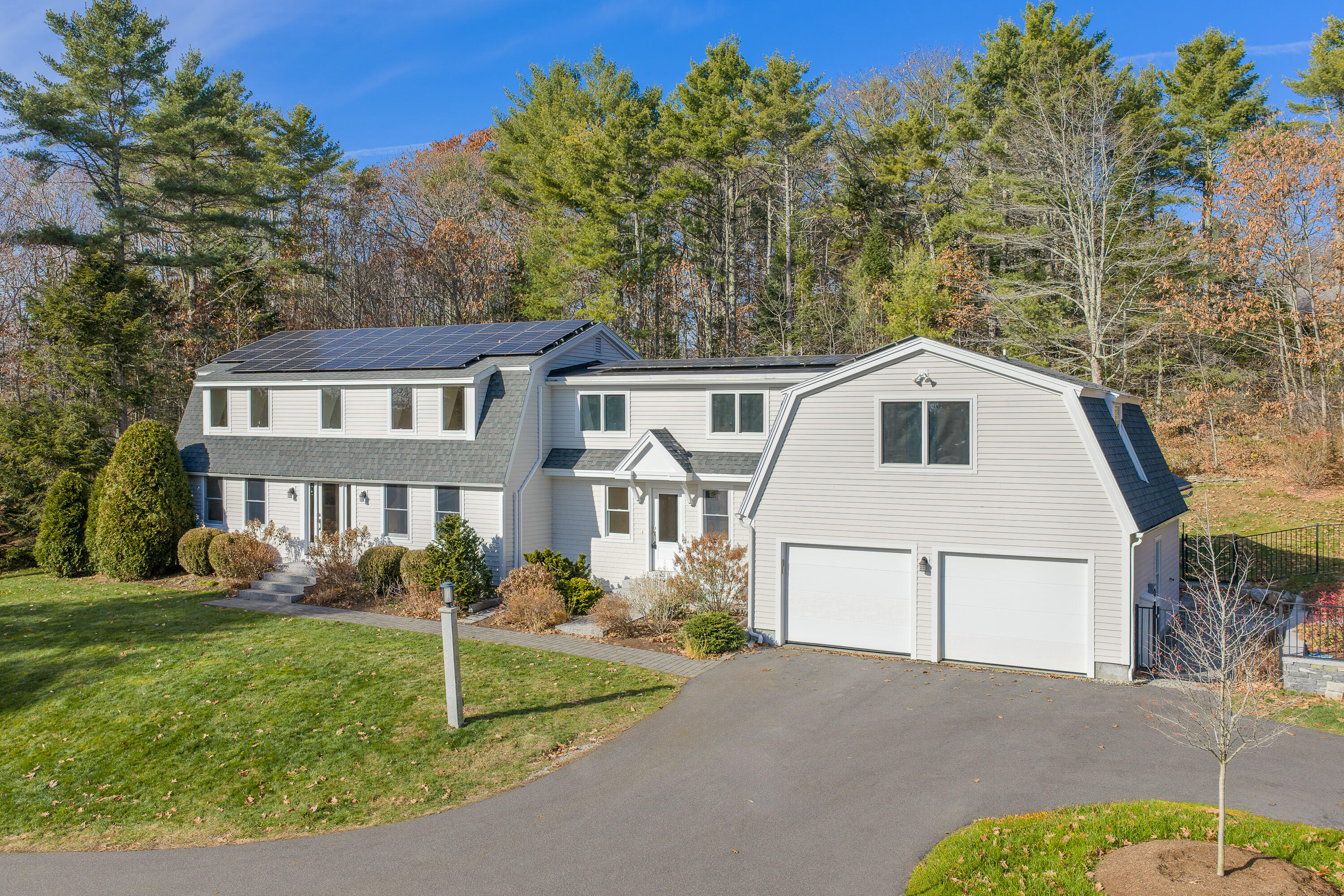 258 Foreside Road Cumberland, ME 04110 - Photo 70 of 83 Front View