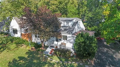 $395,000 | 7437 Belinder Avenue, Prairie Village, KS 66208