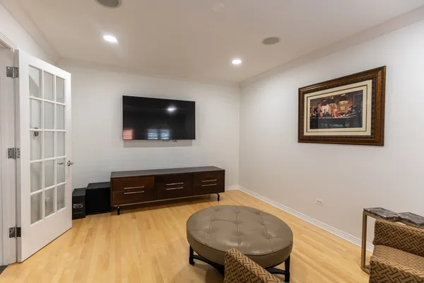 $1,835,000 | 1125 West Monroe Street, Chicago, IL 60607