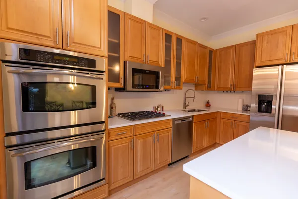 $1,835,000 | 1125 West Monroe Street, Chicago, IL 60607