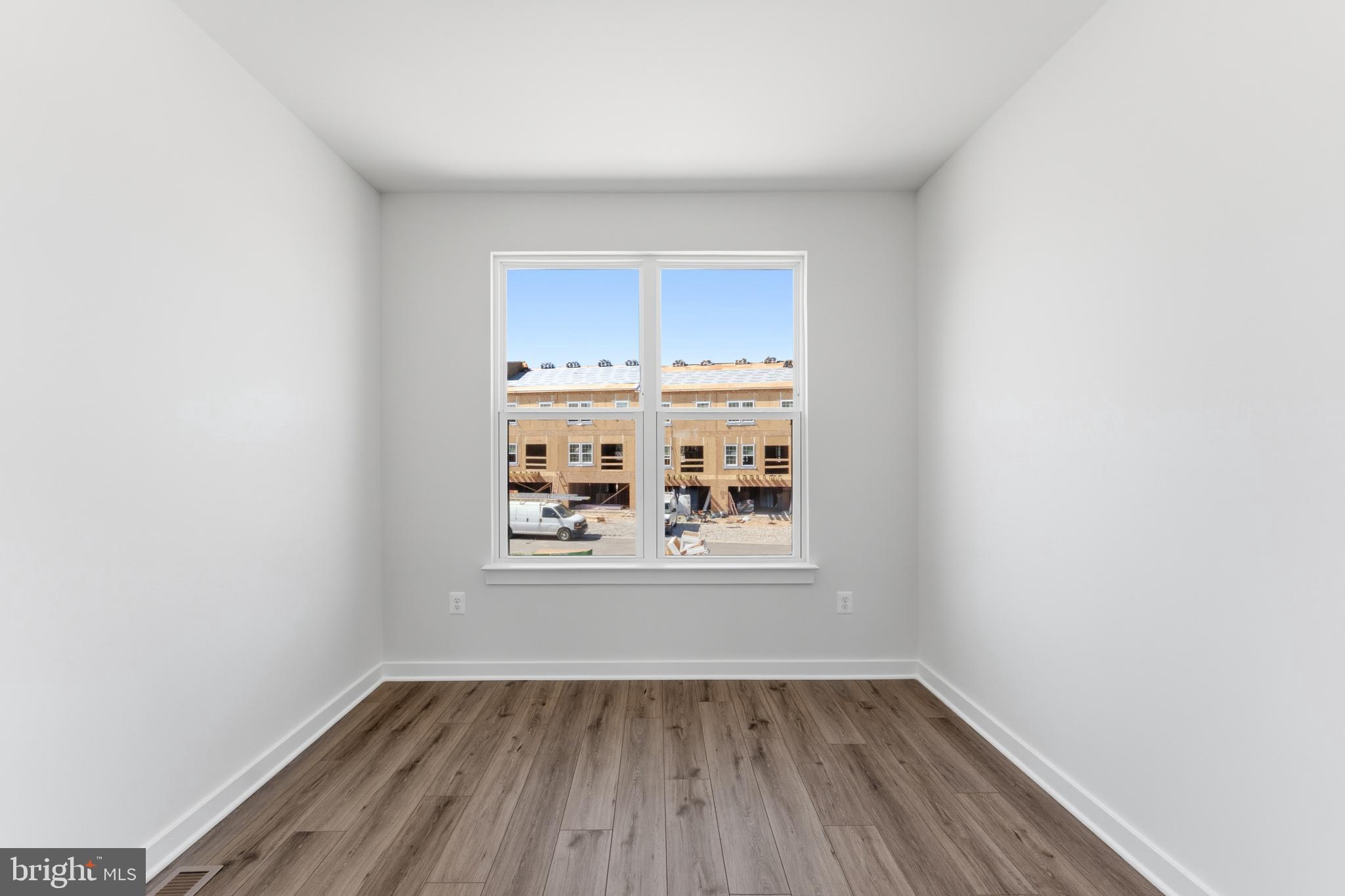 115 Summit Point Boulevard, Unit 18J Bowie, MD 20716 - Photo 14 of 35