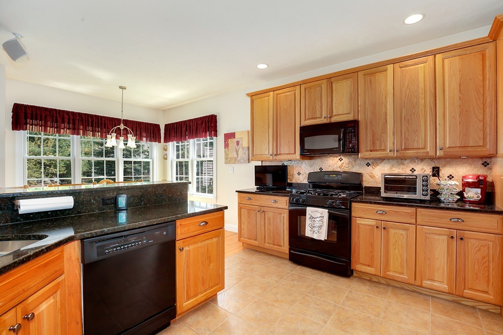 2 Gatecrest Road, Unit 2 Westford, MA 01886 - Photo 13 of 29 Gallery Image 13