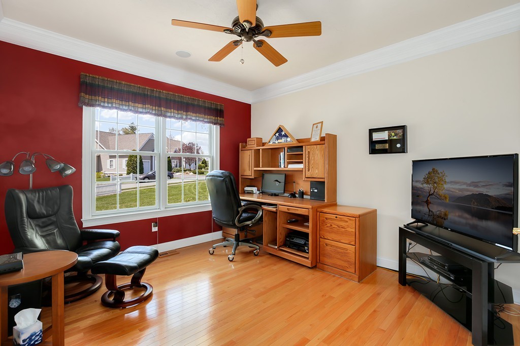 2 Gatecrest Road, Unit 2 Westford, MA 01886 - Photo 16 of 29 Gallery Image 16