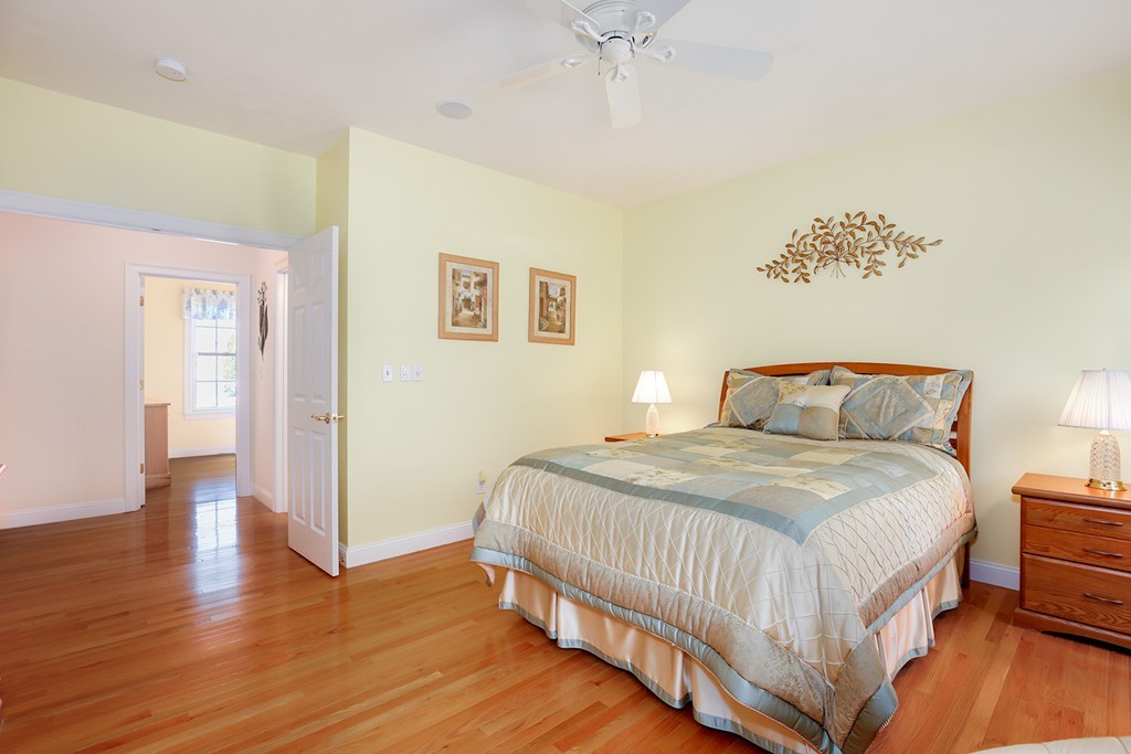 2 Gatecrest Road, Unit 2 Westford, MA 01886 - Photo 18 of 29 Gallery Image 18