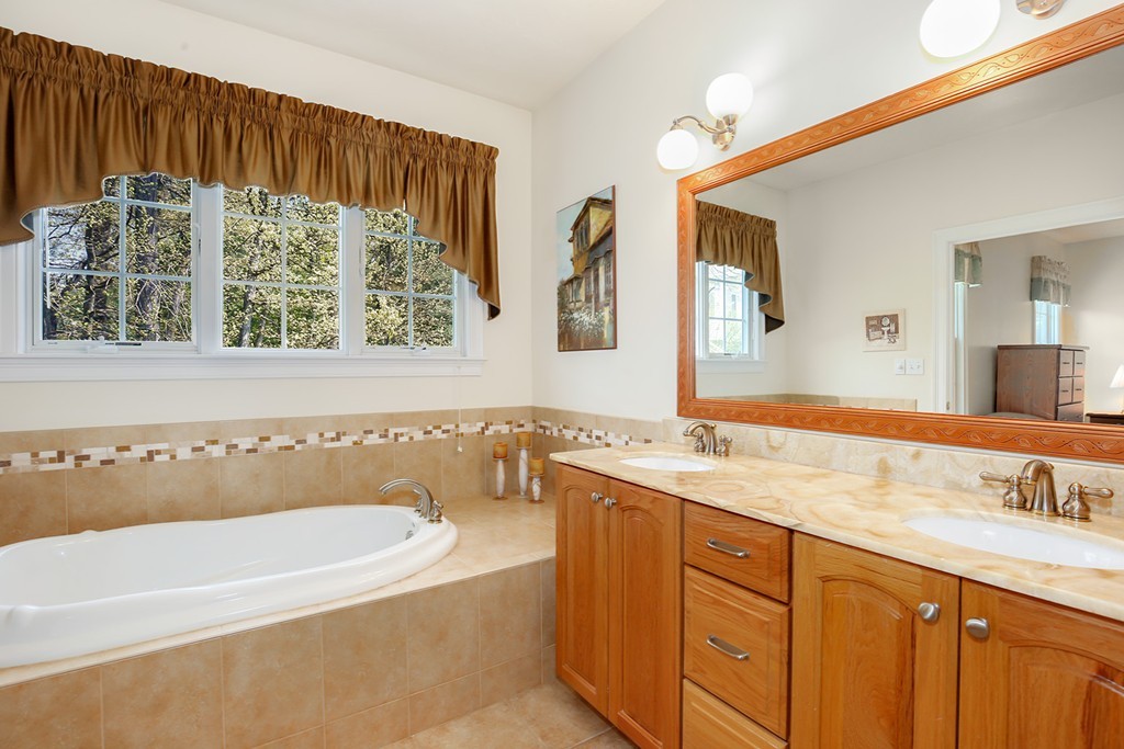 2 Gatecrest Road, Unit 2 Westford, MA 01886 - Photo 20 of 29 Gallery Image 20