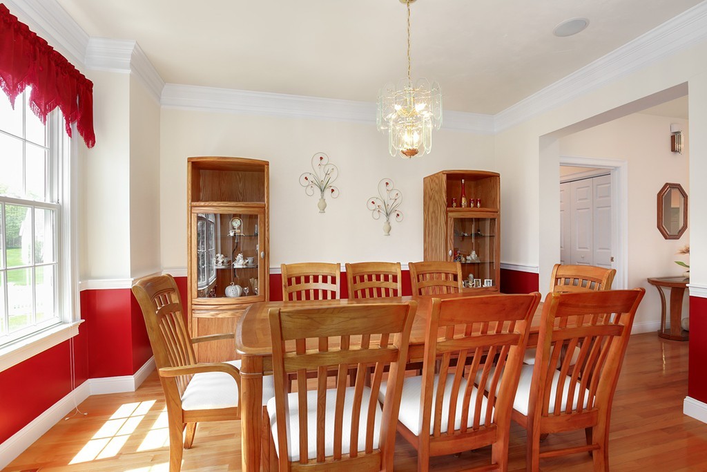 2 Gatecrest Road, Unit 2 Westford, MA 01886 - Photo 2 of 29 Gallery Image 2