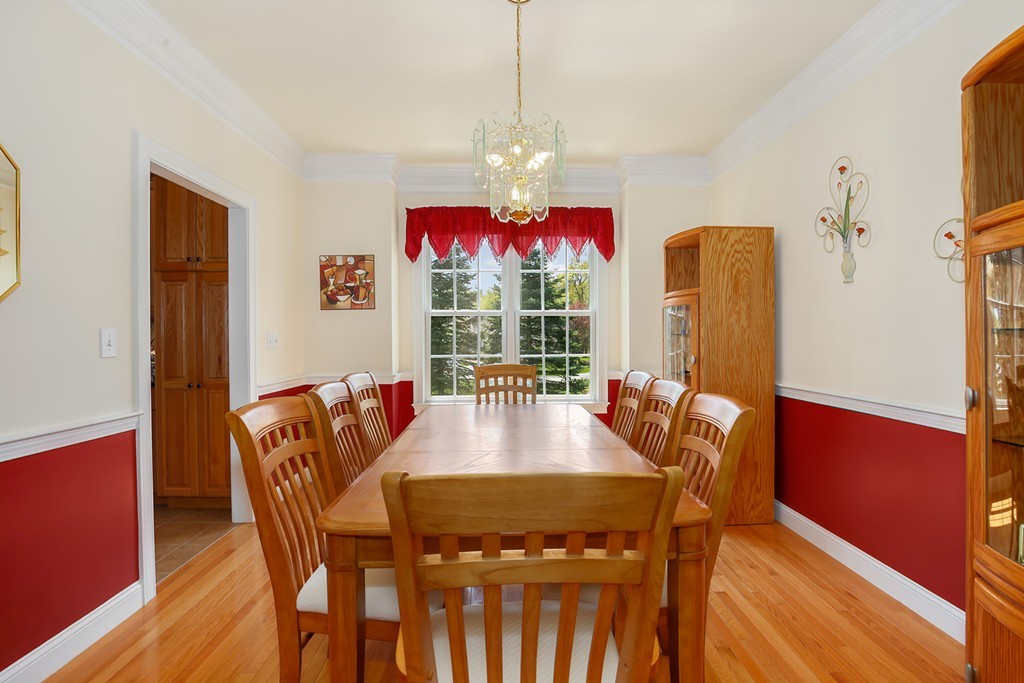 2 Gatecrest Road, Unit 2 Westford, MA 01886 - Photo 3 of 29 Gallery Image 3