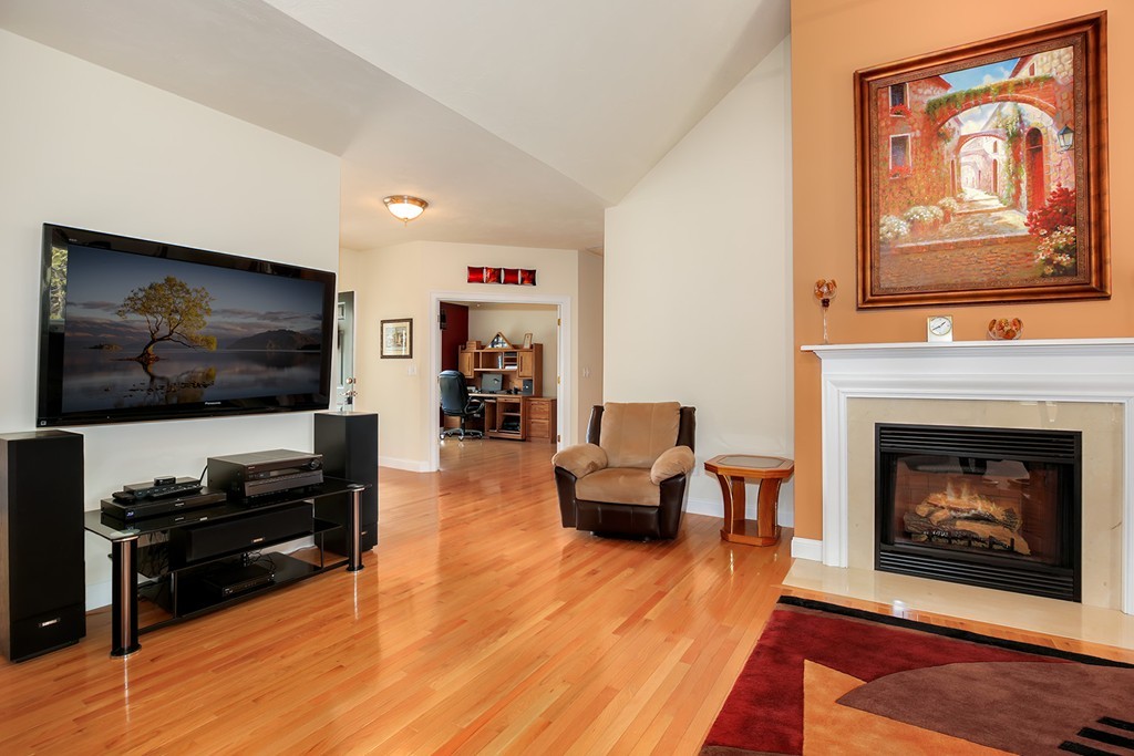 2 Gatecrest Road, Unit 2 Westford, MA 01886 - Photo 9 of 29 Gallery Image 9