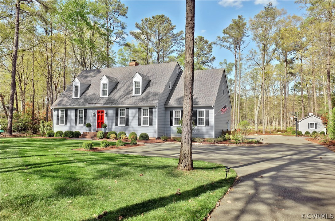 2601 Kentford Road Midlothian, VA 23113 - Photo 2 of 35 a front view of building with yard