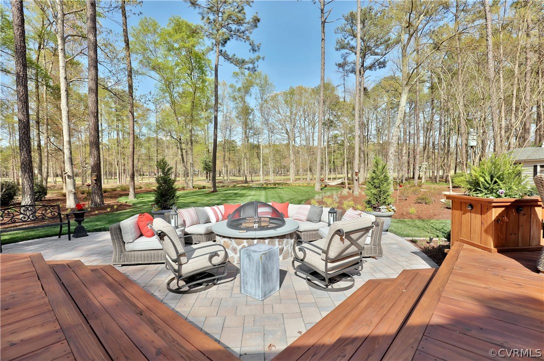2601 Kentford Road Midlothian, VA 23113 - Photo 27 of 35 a view of deck with patio area