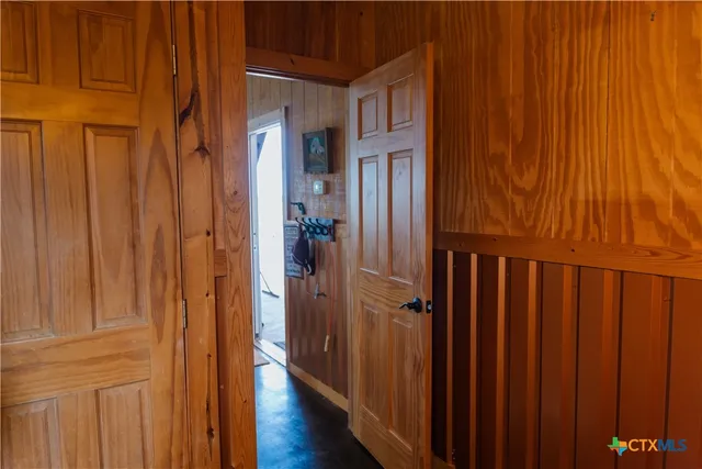 $795,000 | 836 County Road 446, Eddy, TX 76524