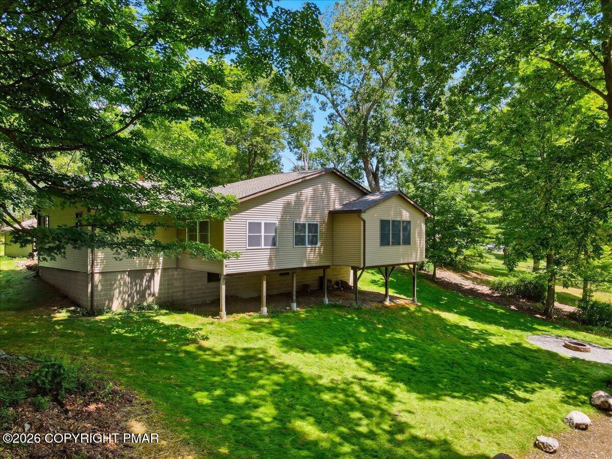 307 Foxglove Road Stroudsburg, PA 18360 - Photo 38 of 41 Rear of Home