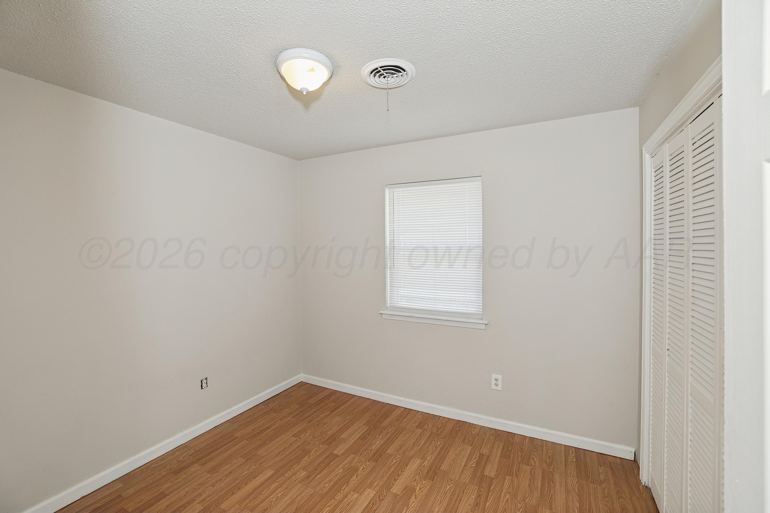 5144 Royce Drive Amarillo, TX 79110 - Photo 18 of 22 18-4th Bedroom