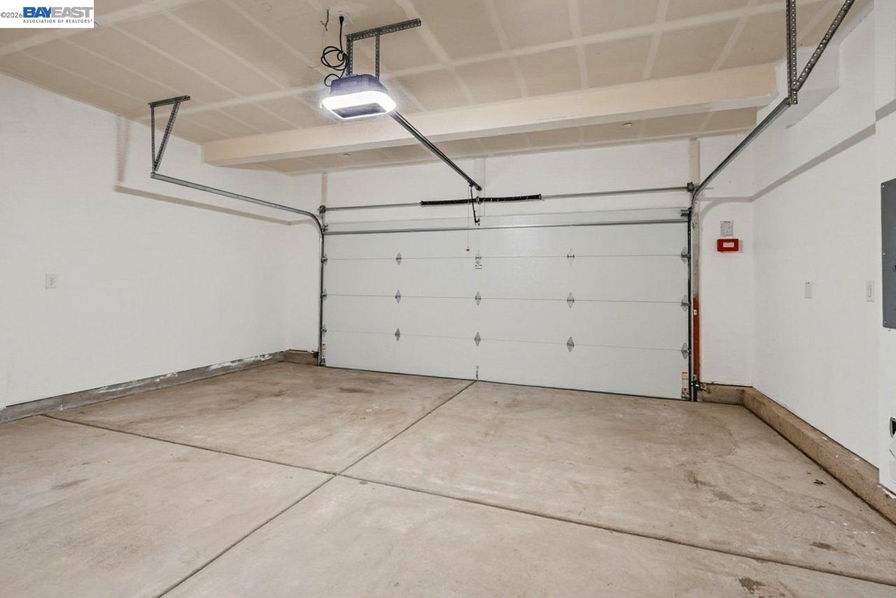1444 Meridian Street Manteca, CA 95337 - Photo 44 of 45 a view of a garage