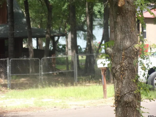 a view of a house with outdoor space