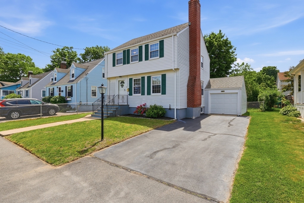 31 Beech Street Dedham, MA 02026 - Photo 5 of 40