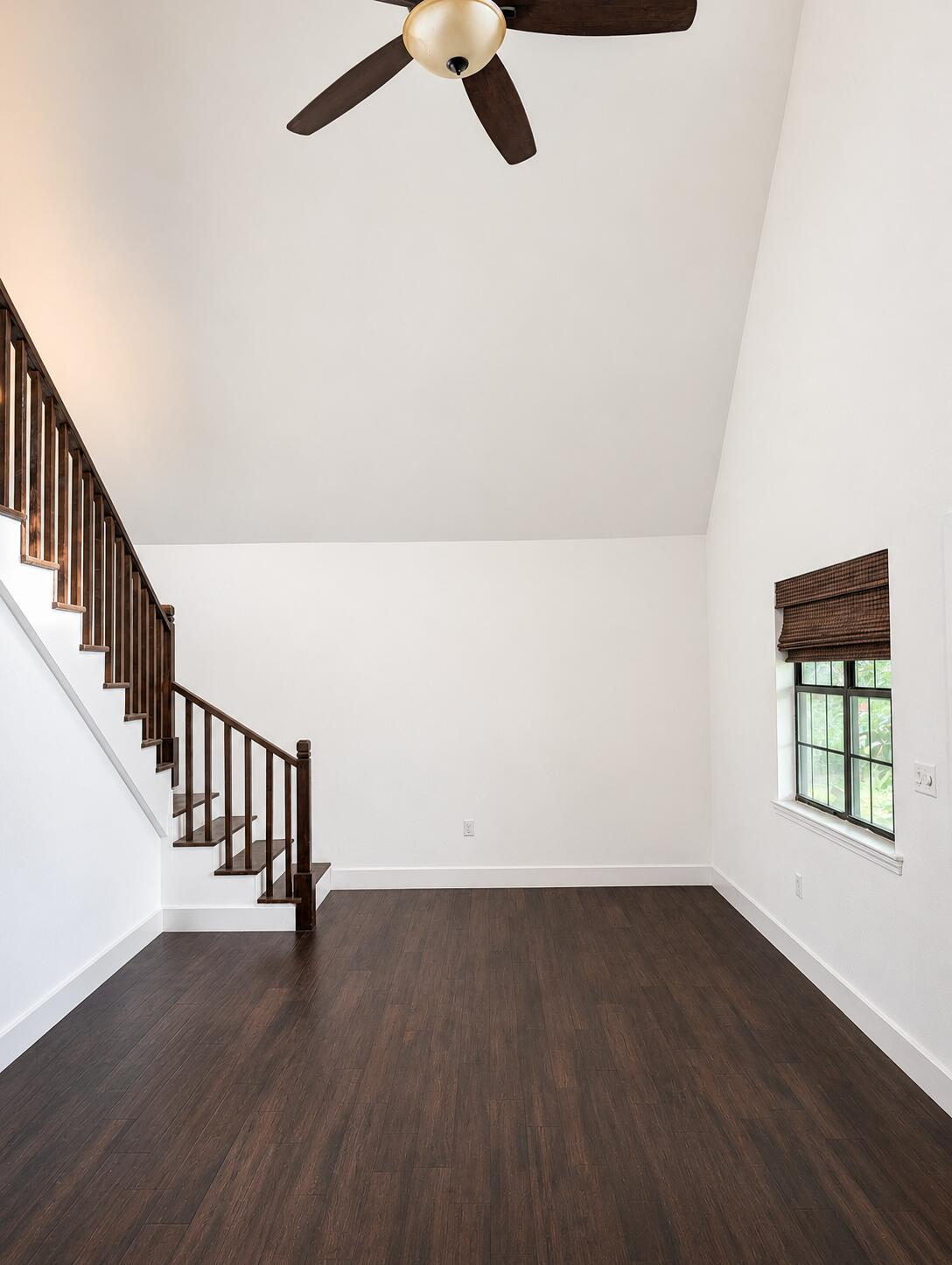 994 Woodyard Road DeFuniak Springs, FL 32435 - Photo 5 of 12 open concept living