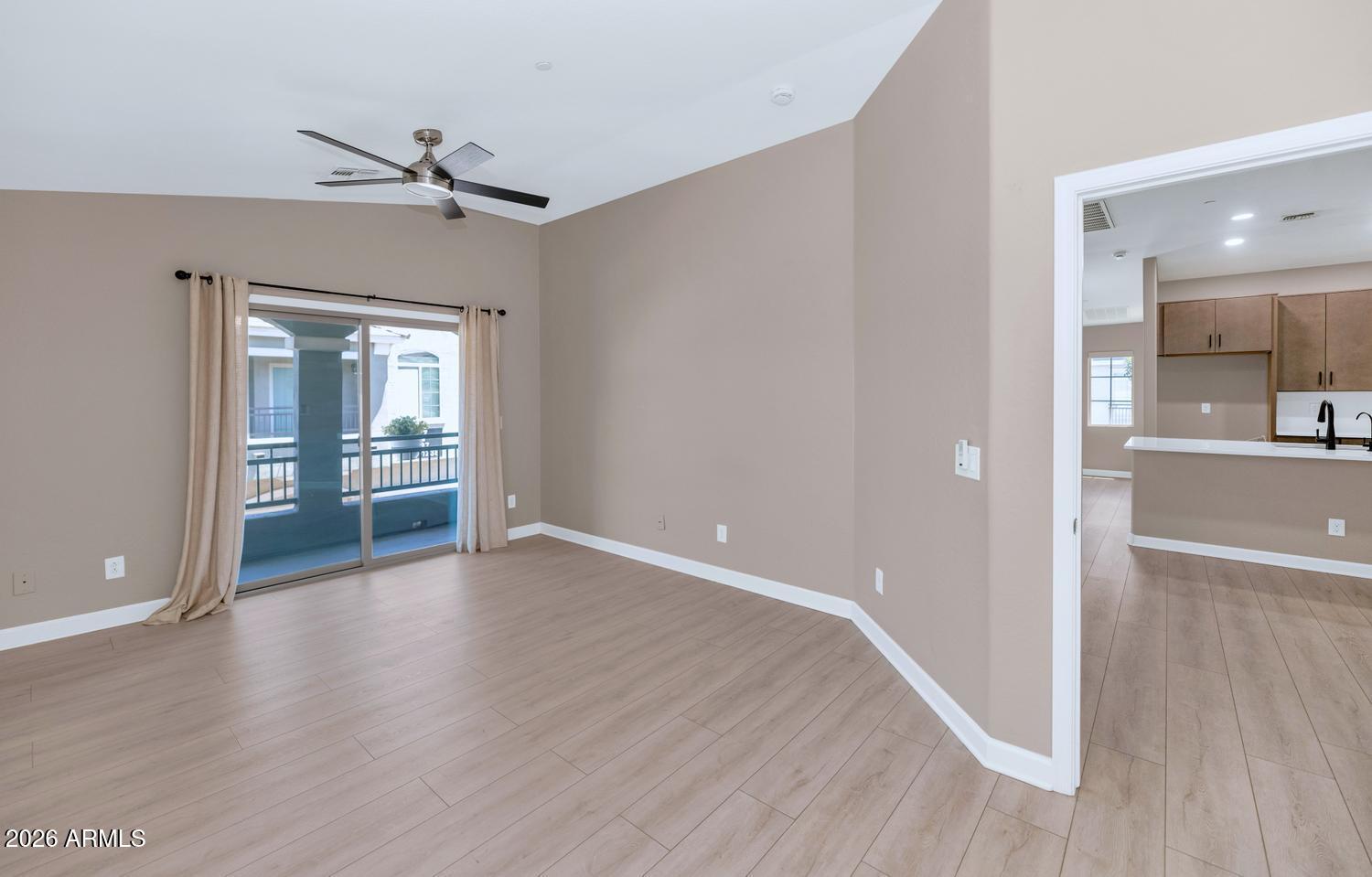 2150 West Alameda Road, Unit 2245 Phoenix, AZ 85085 - Photo 14 of 24 En-suite