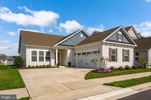 $879,000 | 17 Bristol Lane, Ocean View, DE 19970