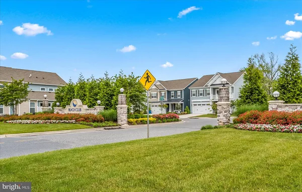 $879,000 | 17 Bristol Lane, Ocean View, DE 19970