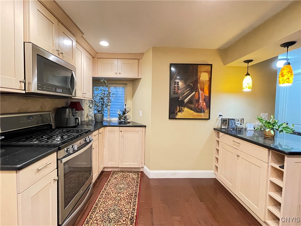 4875 Huntwood Path Manlius, NY 13104 - Photo 14 of 37