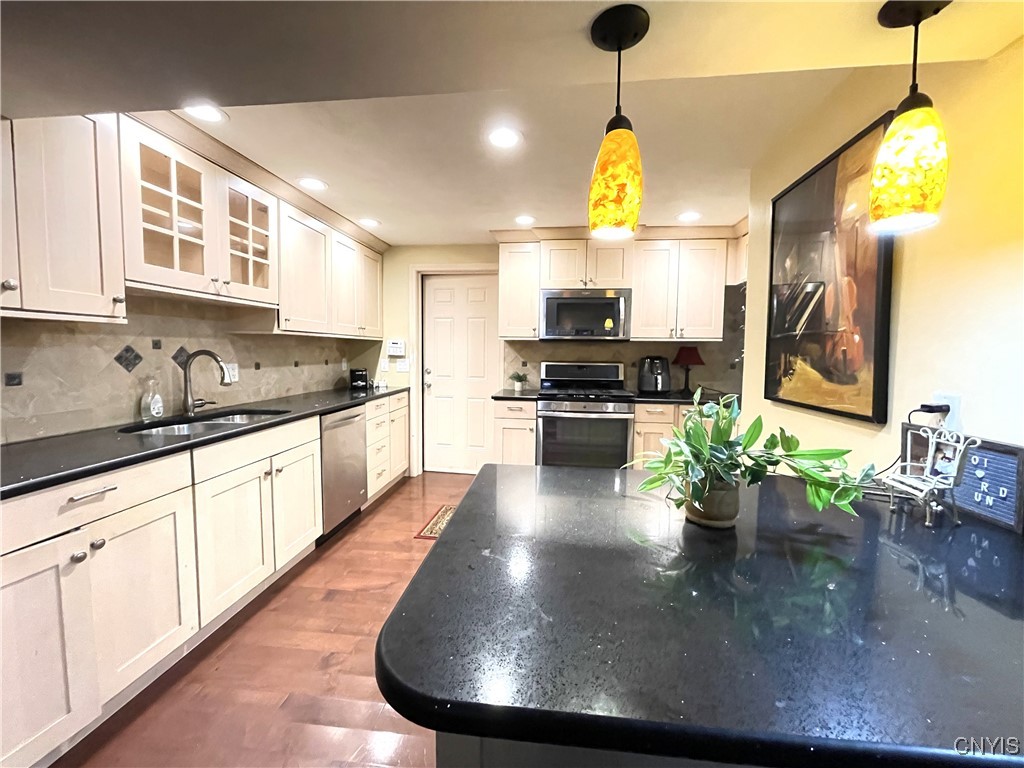 4875 Huntwood Path Manlius, NY 13104 - Photo 18 of 37