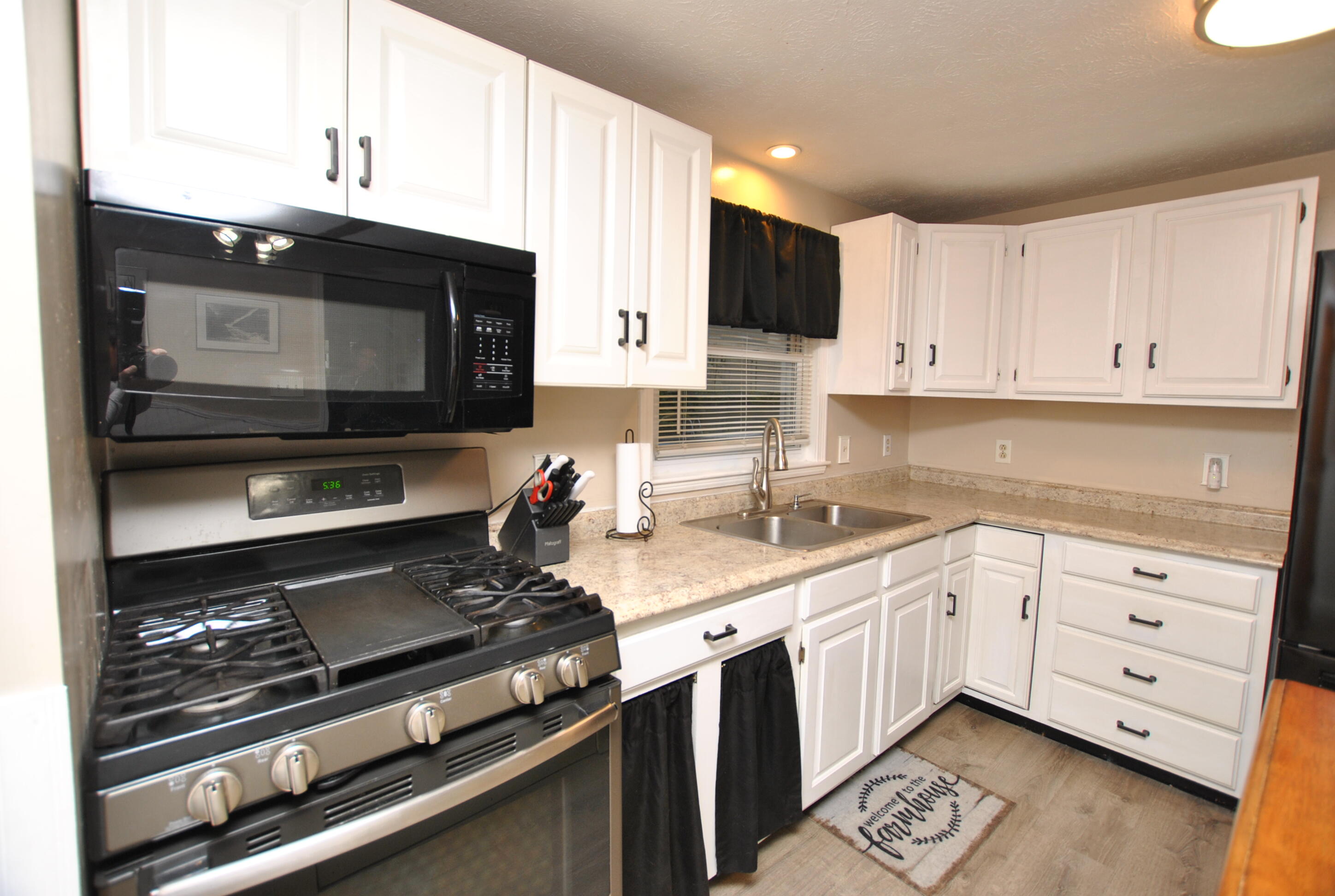 168 Beaver Dam Road Waterboro, ME 04061 - Photo 18 of 26 kitchen1