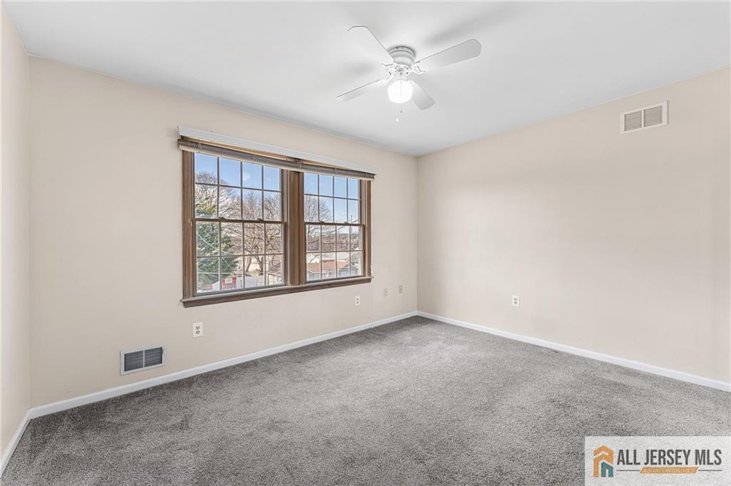 57 Westervelt Avenue Edison, NJ 08817 - Photo 24 of 39