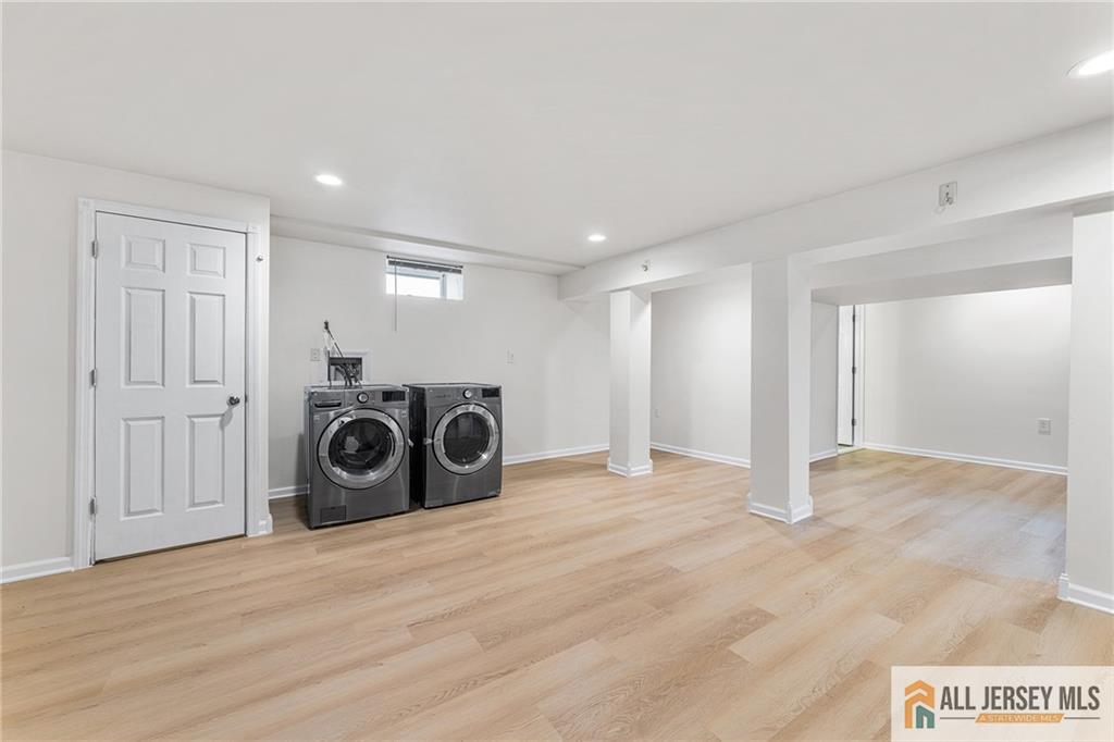 57 Westervelt Avenue Edison, NJ 08817 - Photo 32 of 39