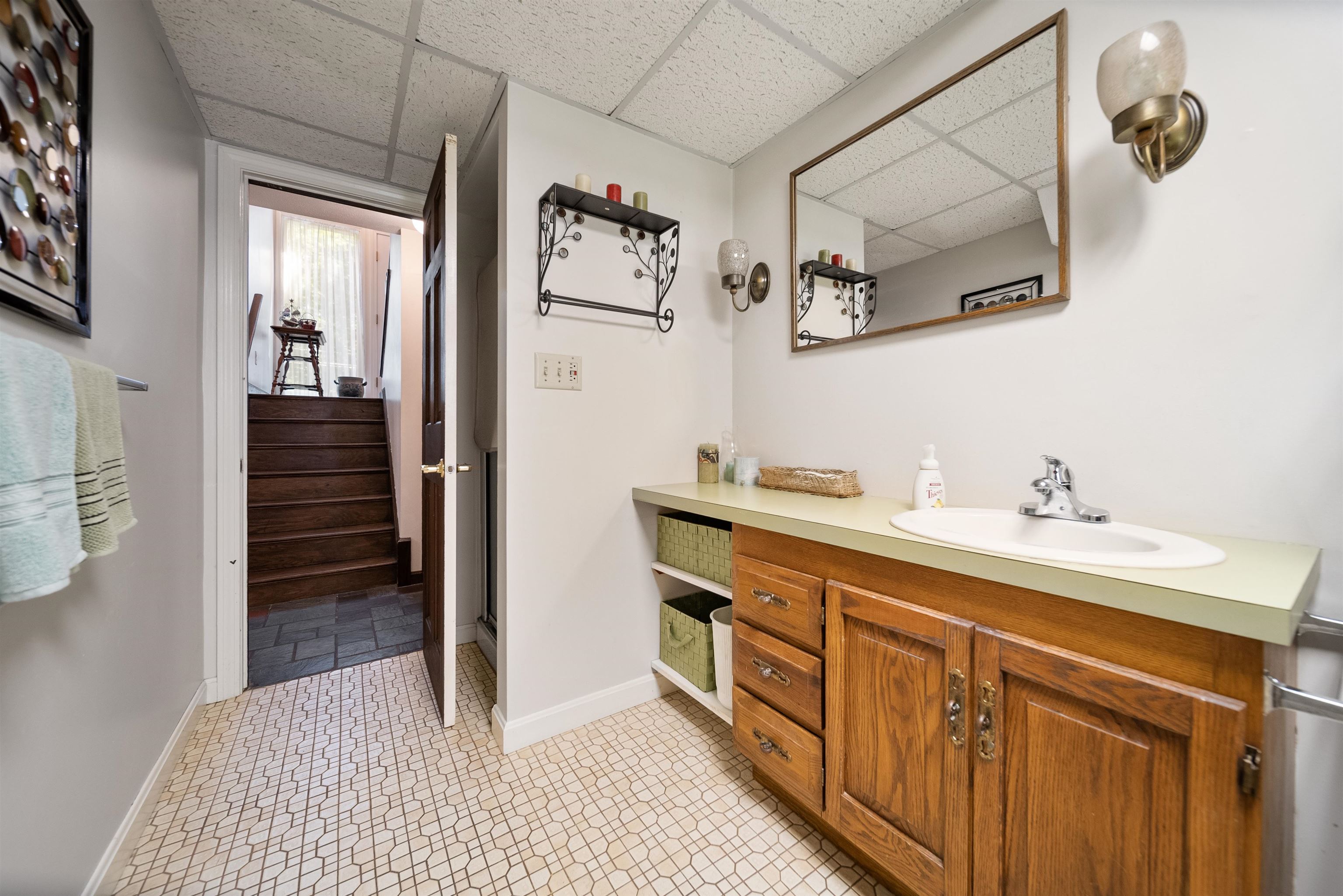 46 Walker Road Atkinson, NH 03811 - Photo 8 of 30