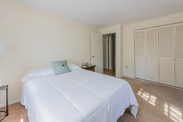 $749,900 | 10 Pine Brook Drive, Kingston, MA 02364